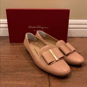 Ferragamo Sarno Flats Size 7